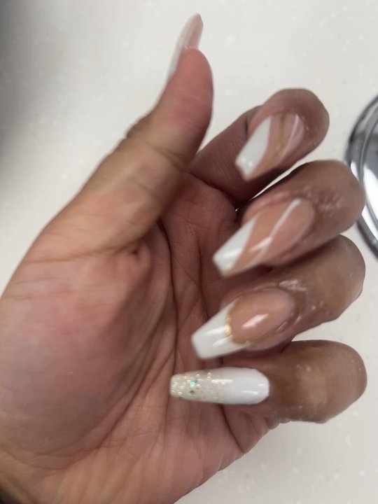 Diamond Nails and Spa - Nail Salons Near Me - Riverside, California