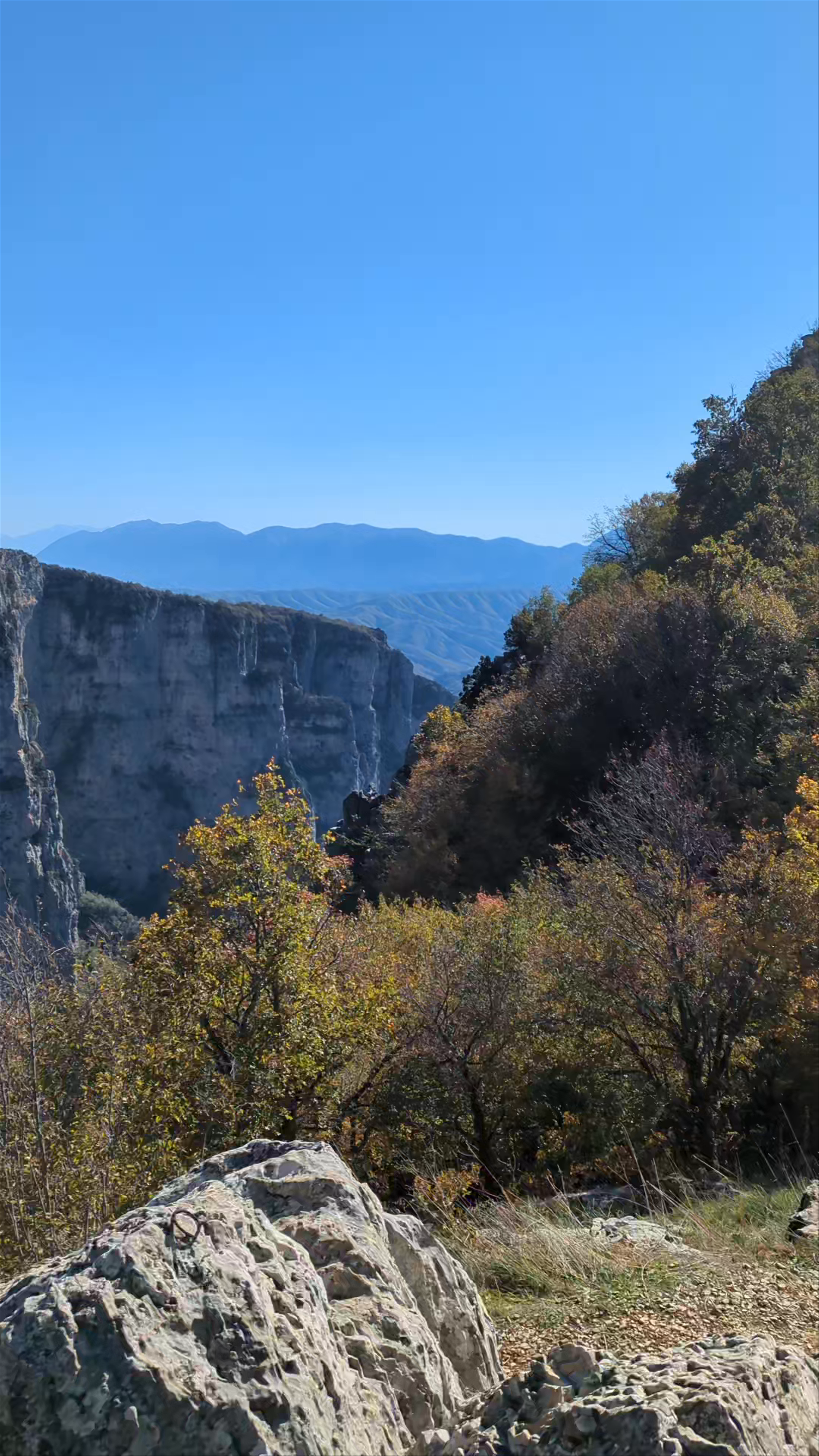 Breathtaking Views from Oxya Viewpoint, Vradeto - Greece