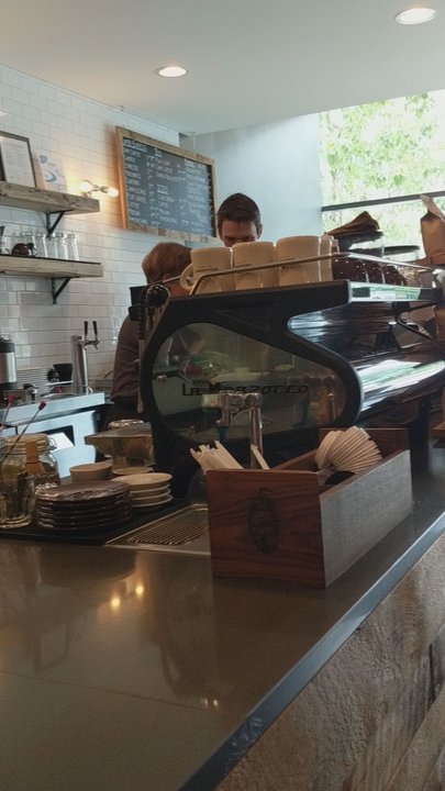 Groundswell Coffee Roasters - Groundswell: Venue with Limited Outlets - Coffee Roasteries Near Me - Chicago, Illinois