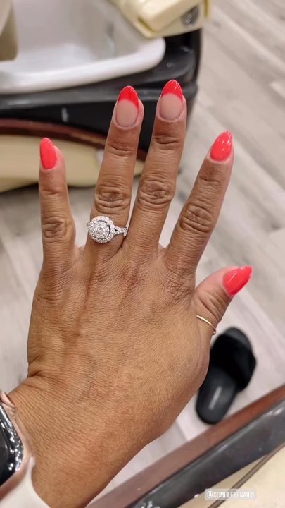Complete Nails And Spa - Nail Salons Near Me - Los Alamitos, California