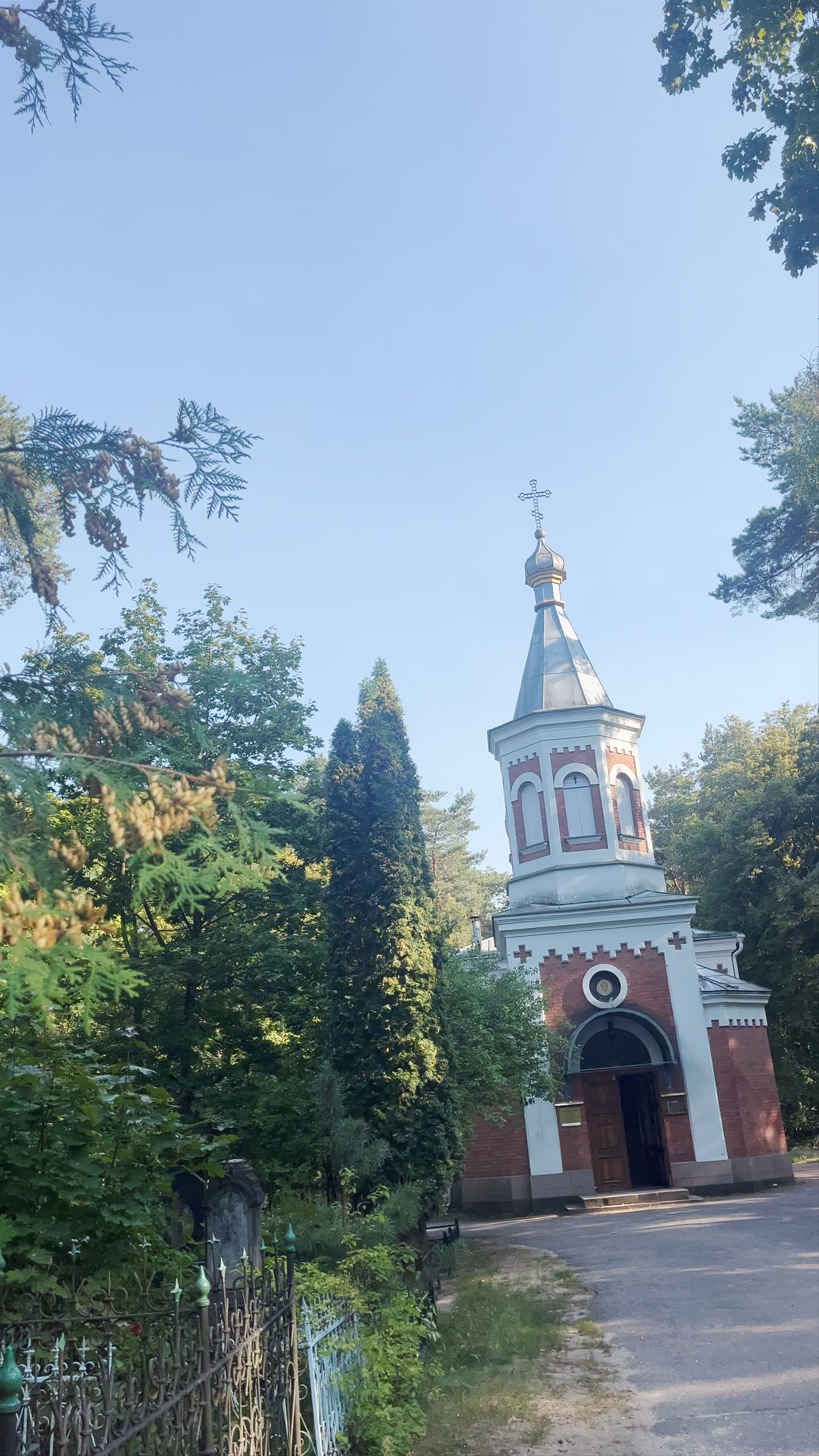 Daugavpils Svētā Nikolaja Orthodox Church: A Serene Historic Gem in Latvia