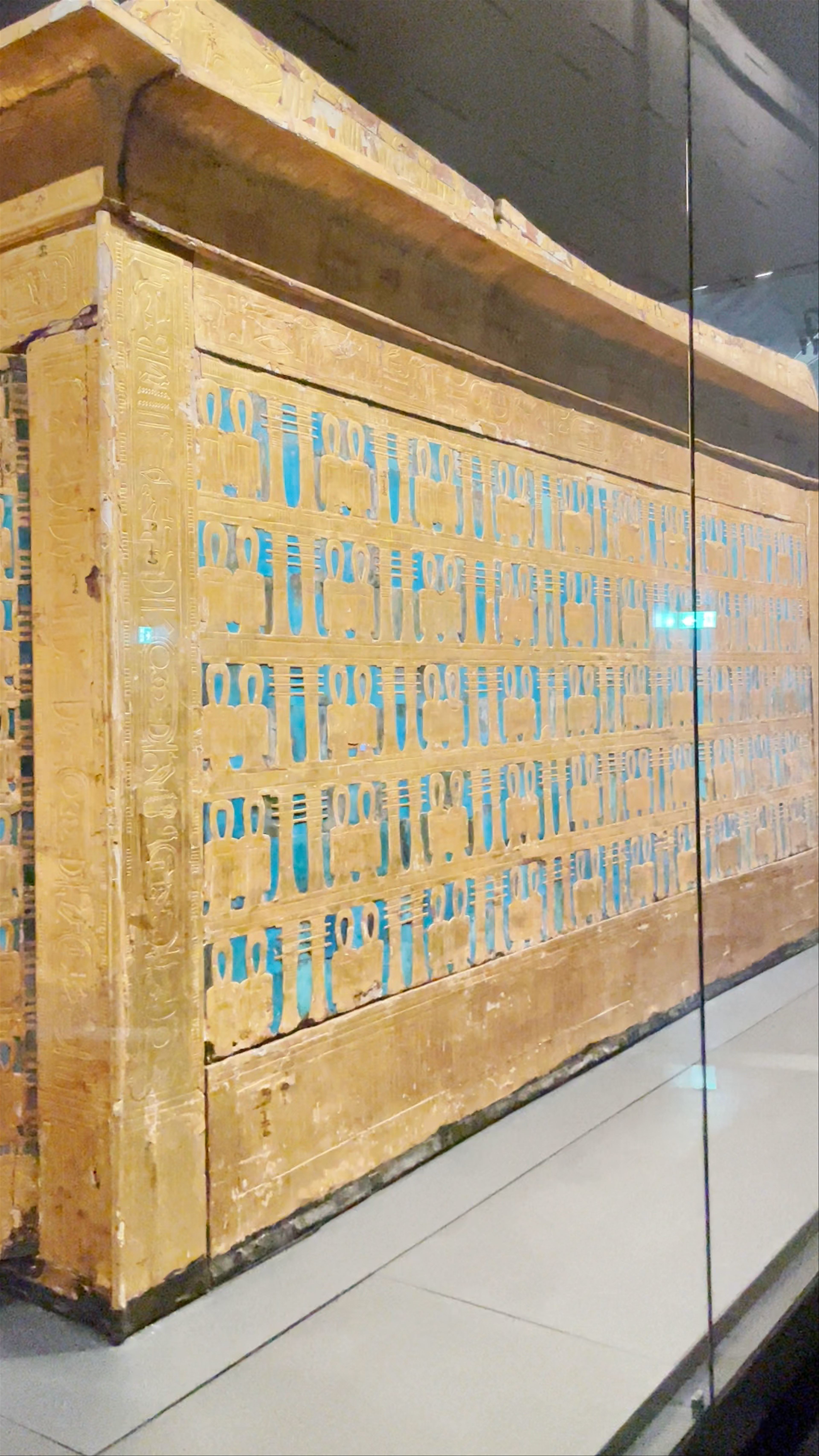 Tutankhamun Gallery: Golden Treasures of Ancient Egypt