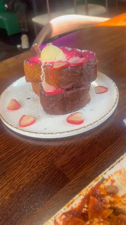 Madres Brunch - French toast for my son's 21st - Breakfast & Brunch Near Me - Bellflower, California