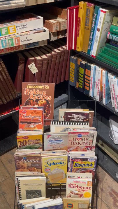 Antique Company Mall - Antiques Near Me - Mckinney, Texas