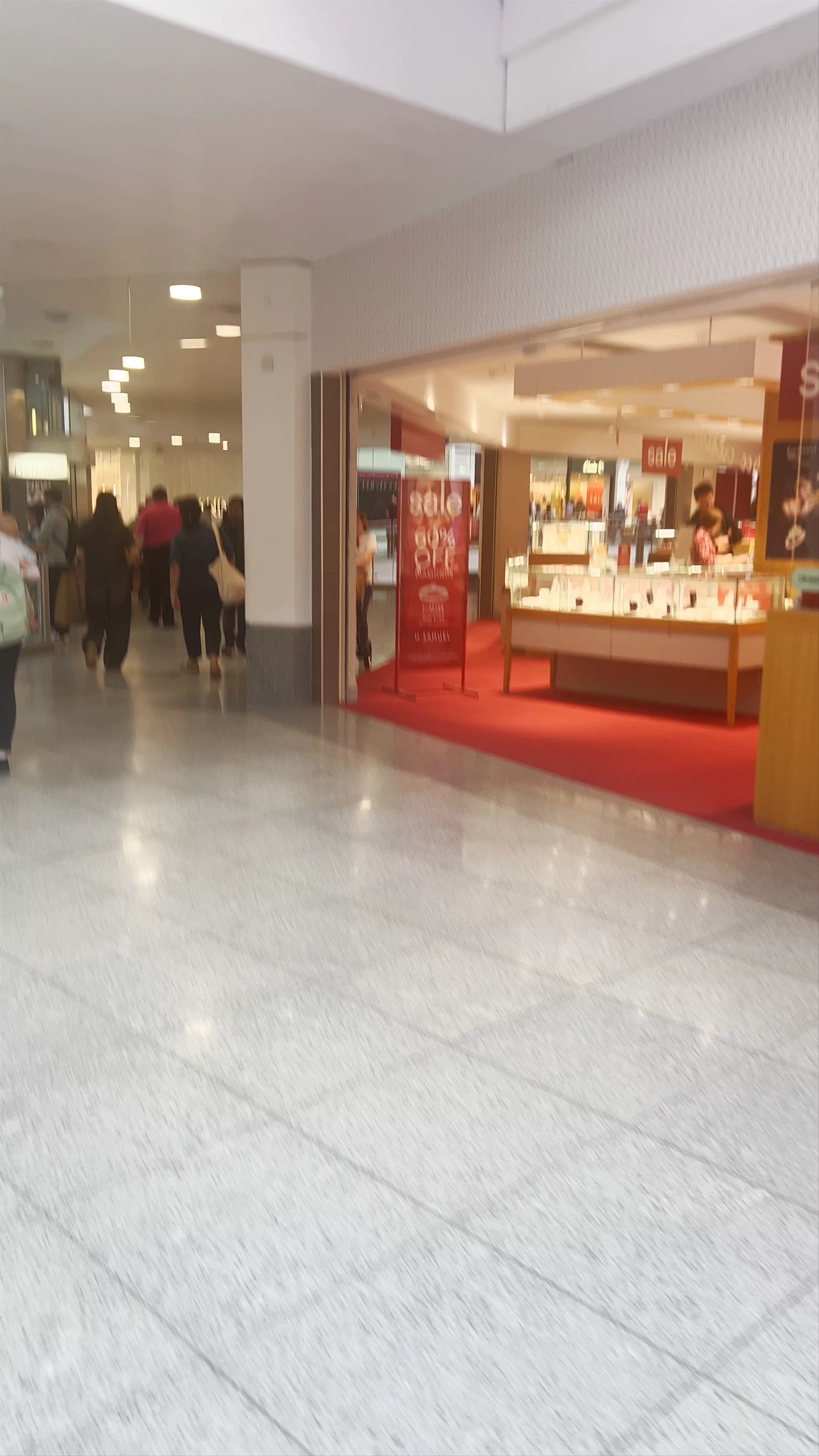 Churchill Square Shopping Centre, Russell Place, Brighton and Hove, Brighton, UK