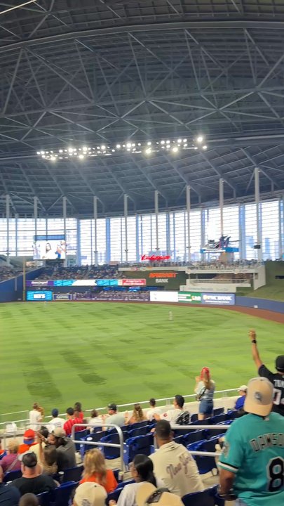 Miami Marlins - Professional Sports Teams Near Me - Miami, Florida