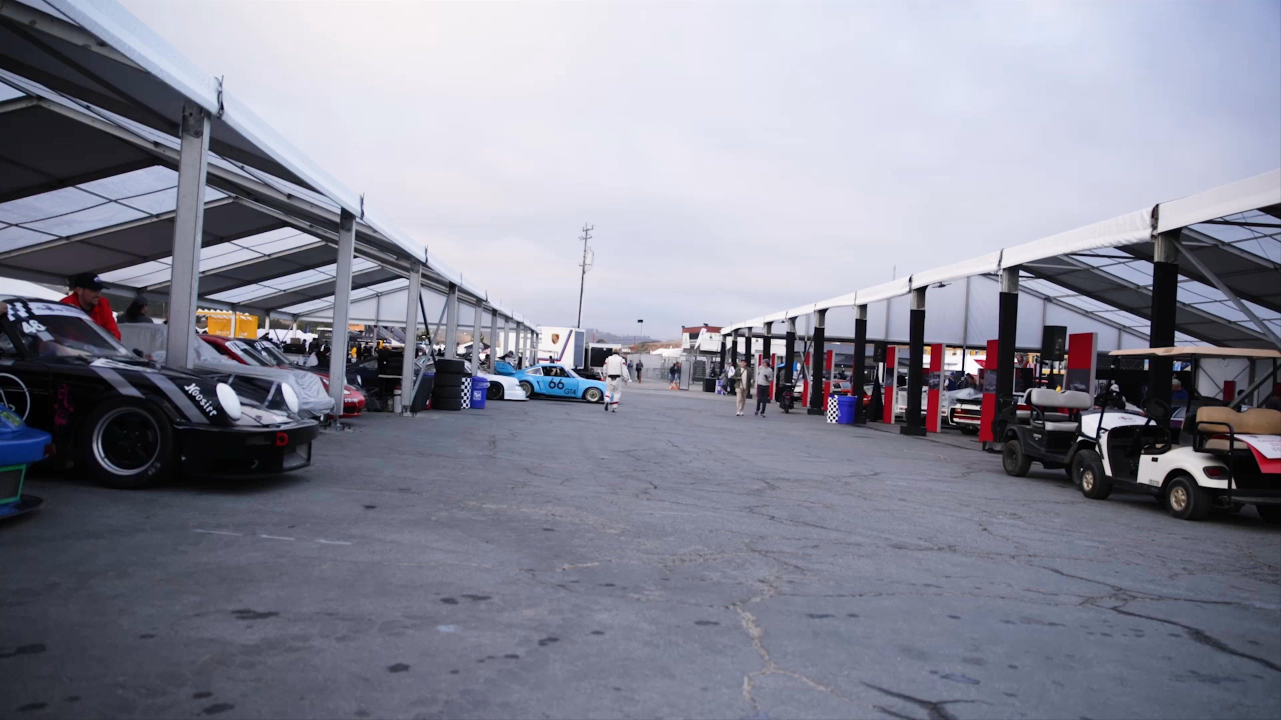 Video of black AETHER Porsche wheeled out of pit area