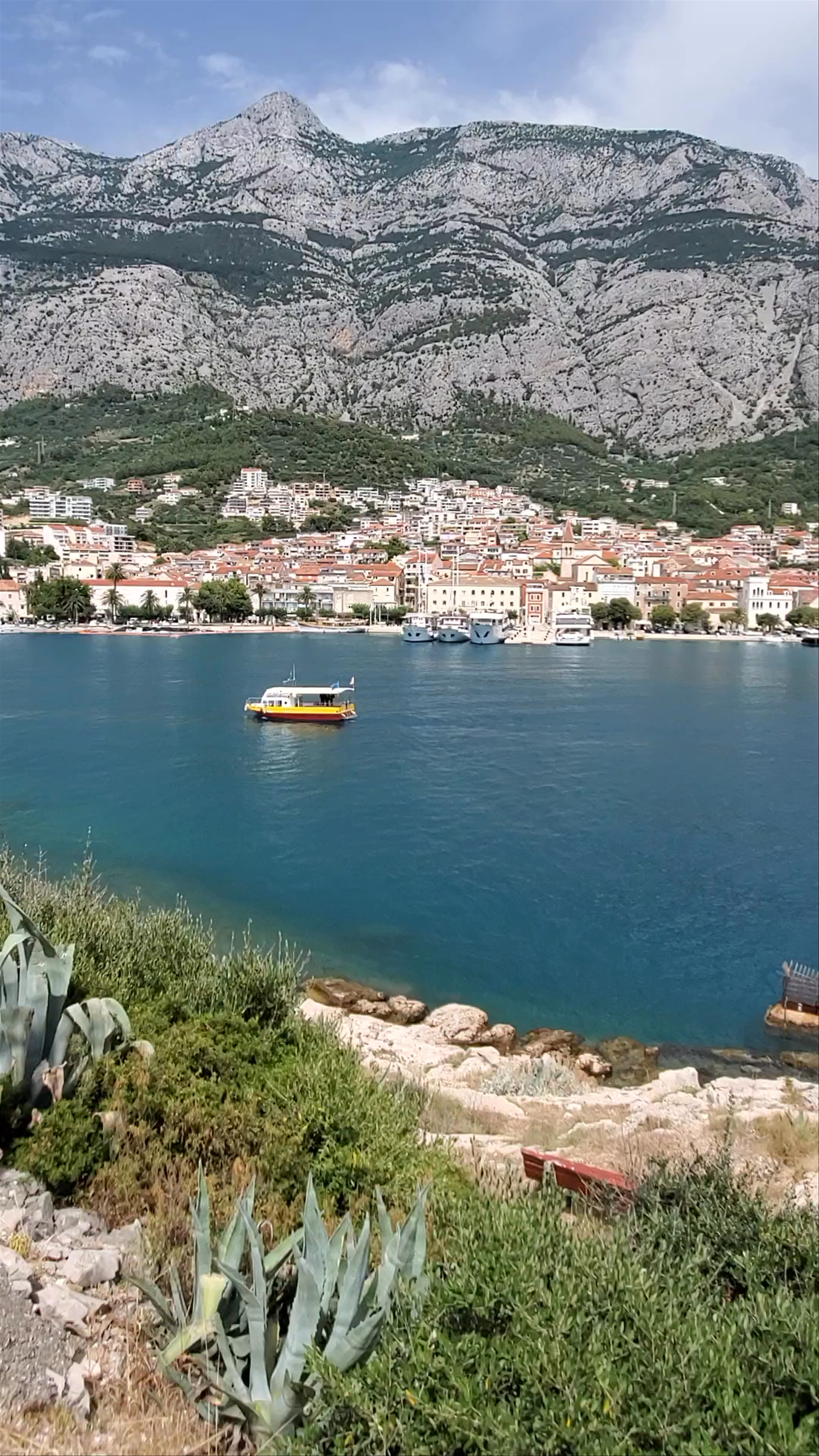 Makarska Ferry Port: Scenic Coastal Gateway in Croatia