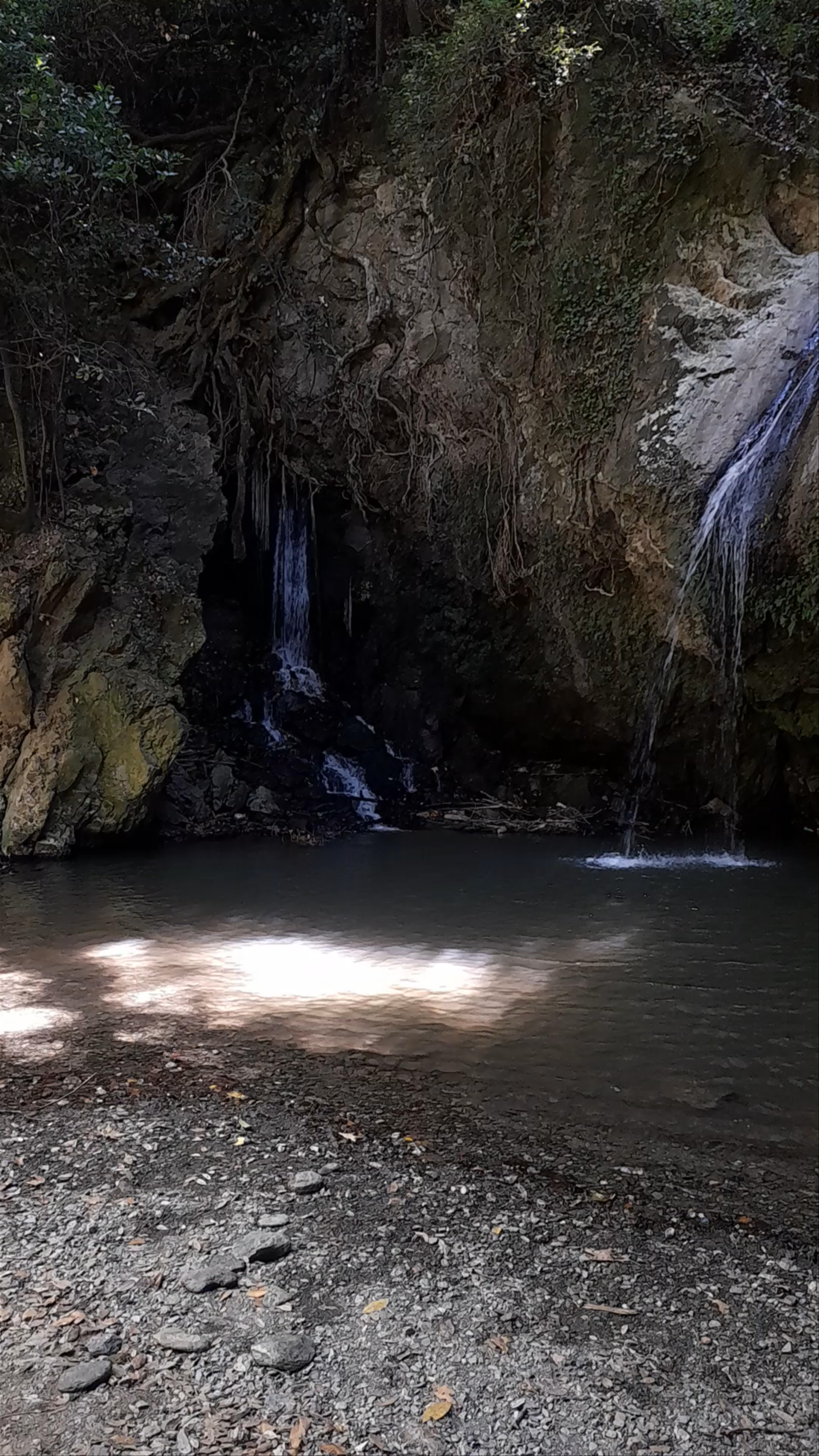 Path to waterfalls and Melivia
