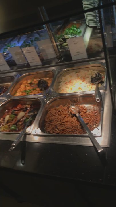 Lou's - reichliches buffet - Chinese Near Me - Wolfsburg, NI