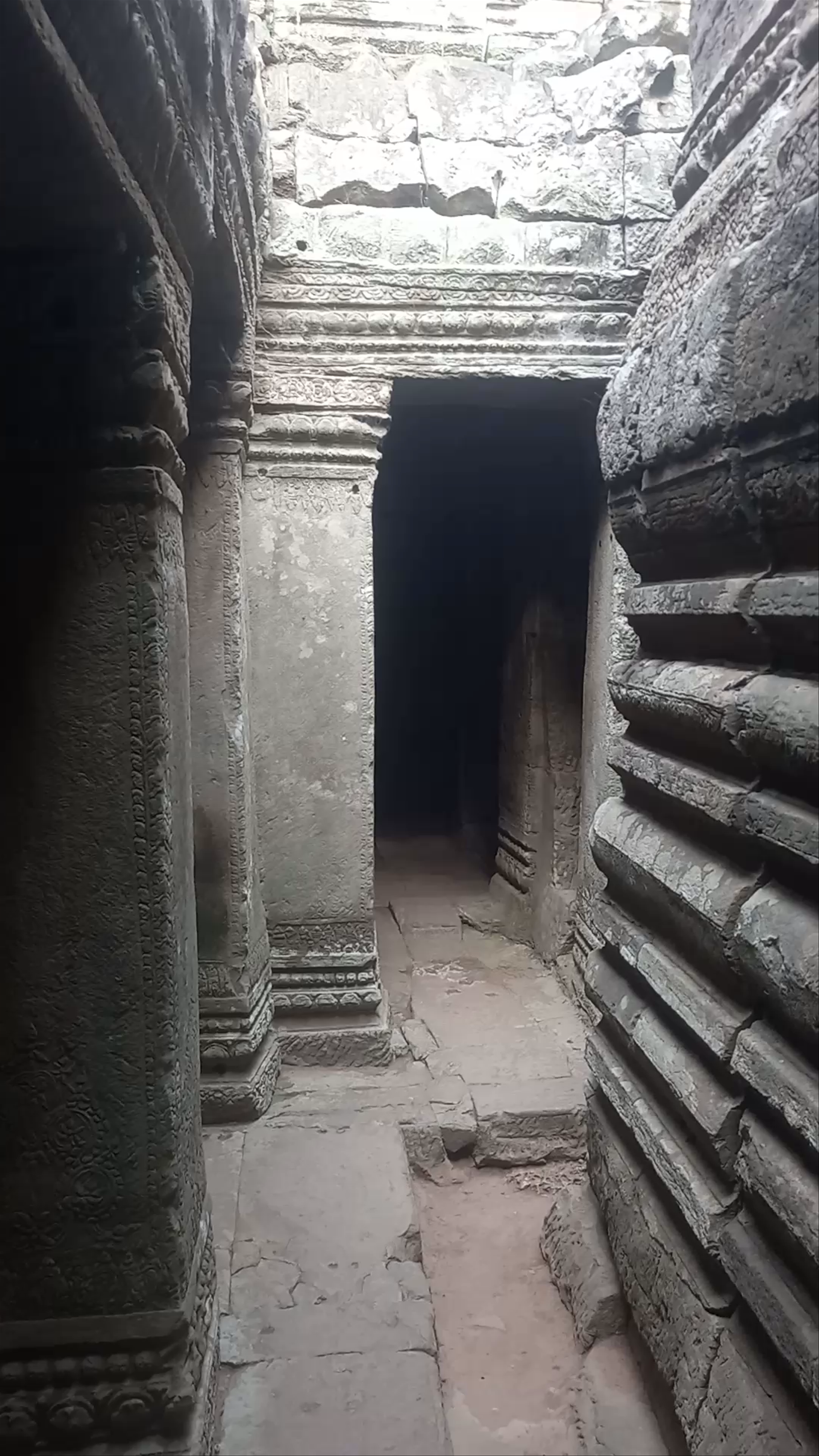 Bayon North Library