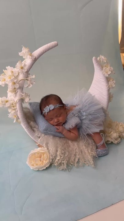 Tiny Snaps Studio - So precious - Session Photography Near Me - Westminster, California