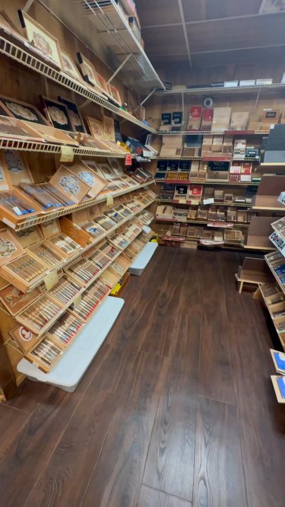 tobacco exotica daytona beach Review video 1 of 1 for Tobacco Exotica