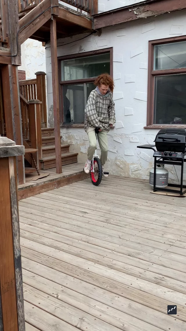 riu set: 180 unispin - outside roll - footjam