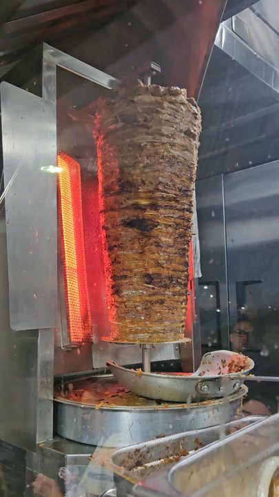 Tacos El Güero - Spinning Al Pastor - Tacos Near Me - Arcadia, California