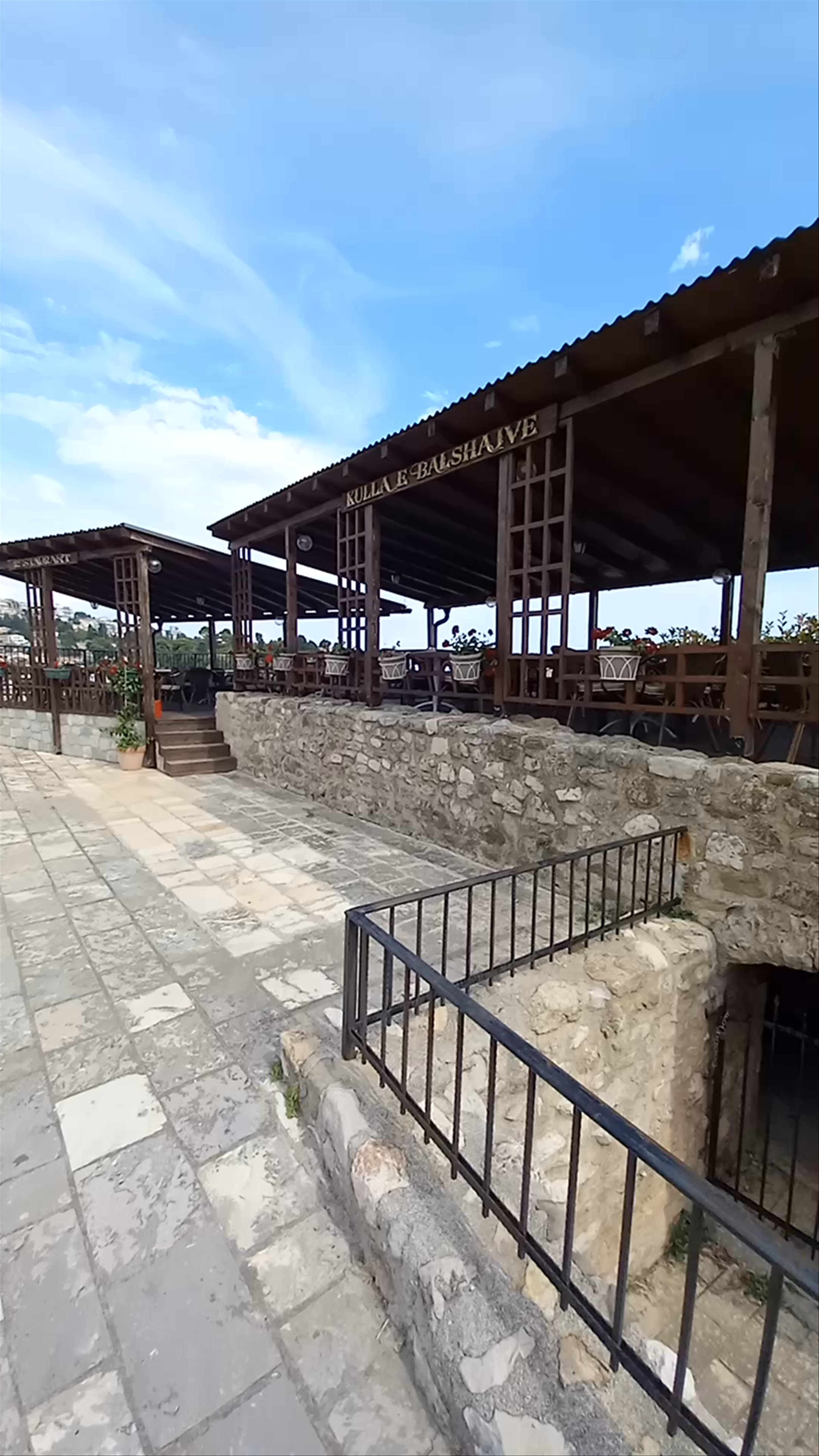 Hotel Kulla e Balshajve