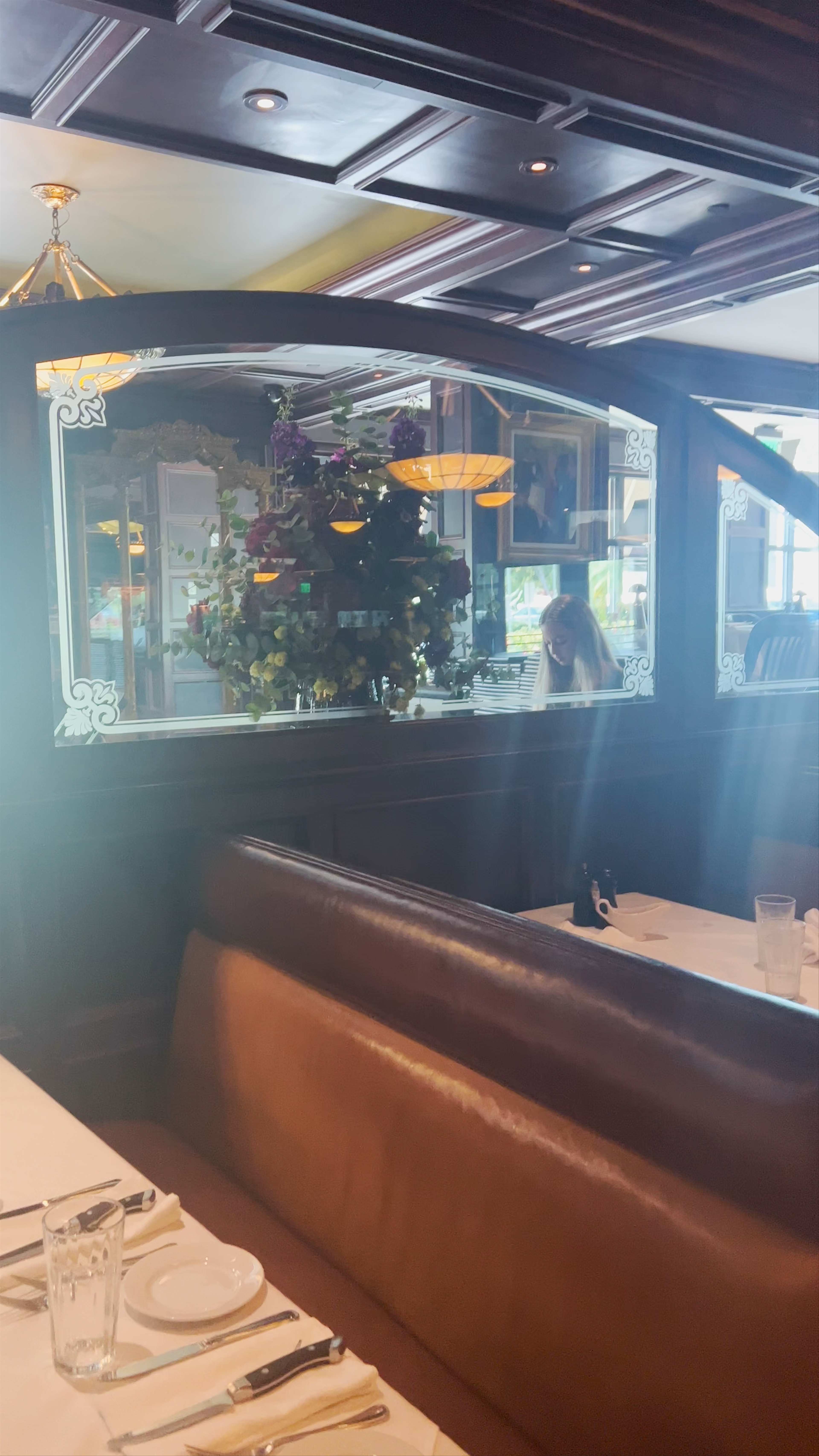 Abe & Louie's