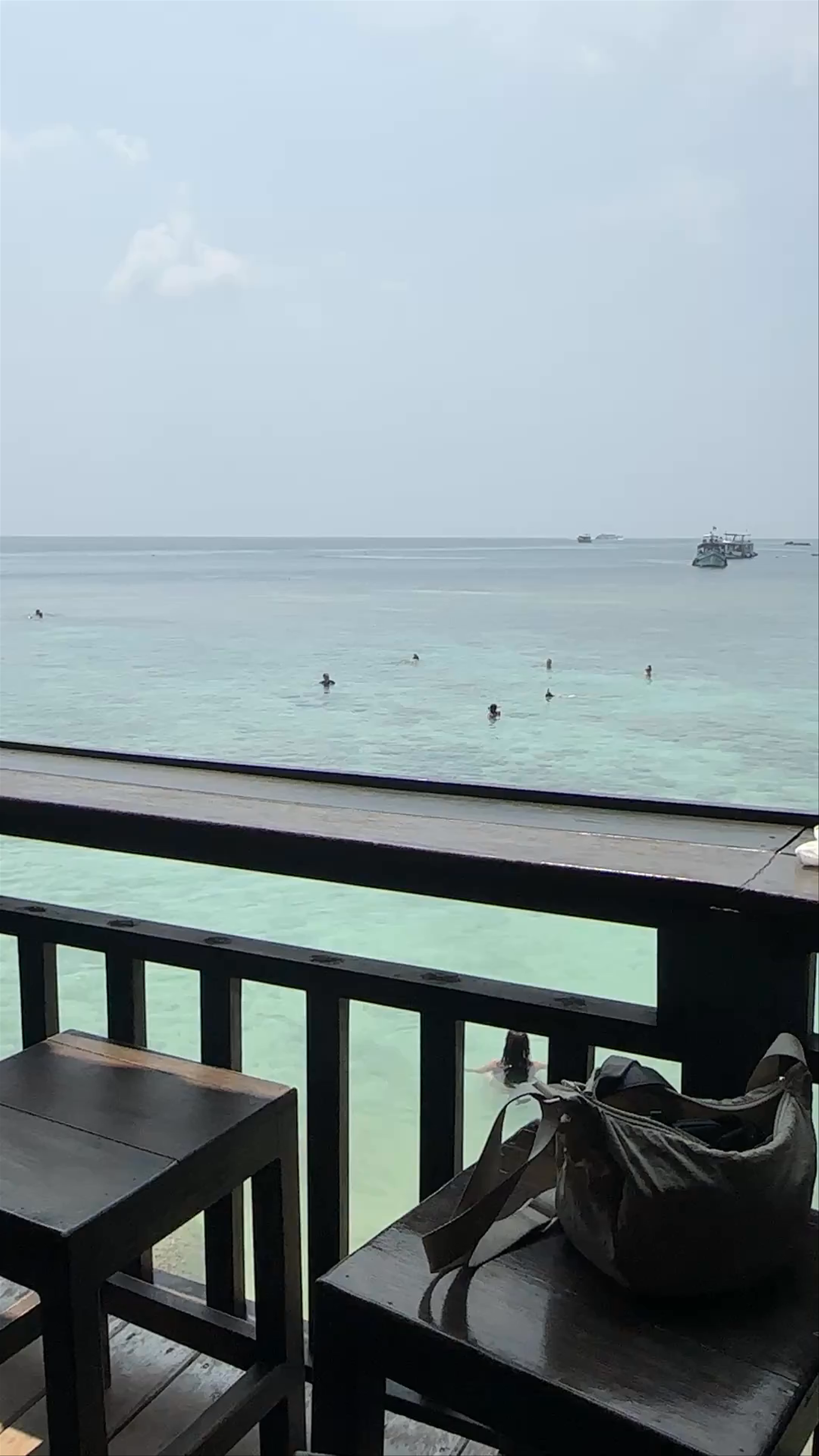 Freedom Beach Bar: Relax and Swim at Ko Tao's Tropical Gem