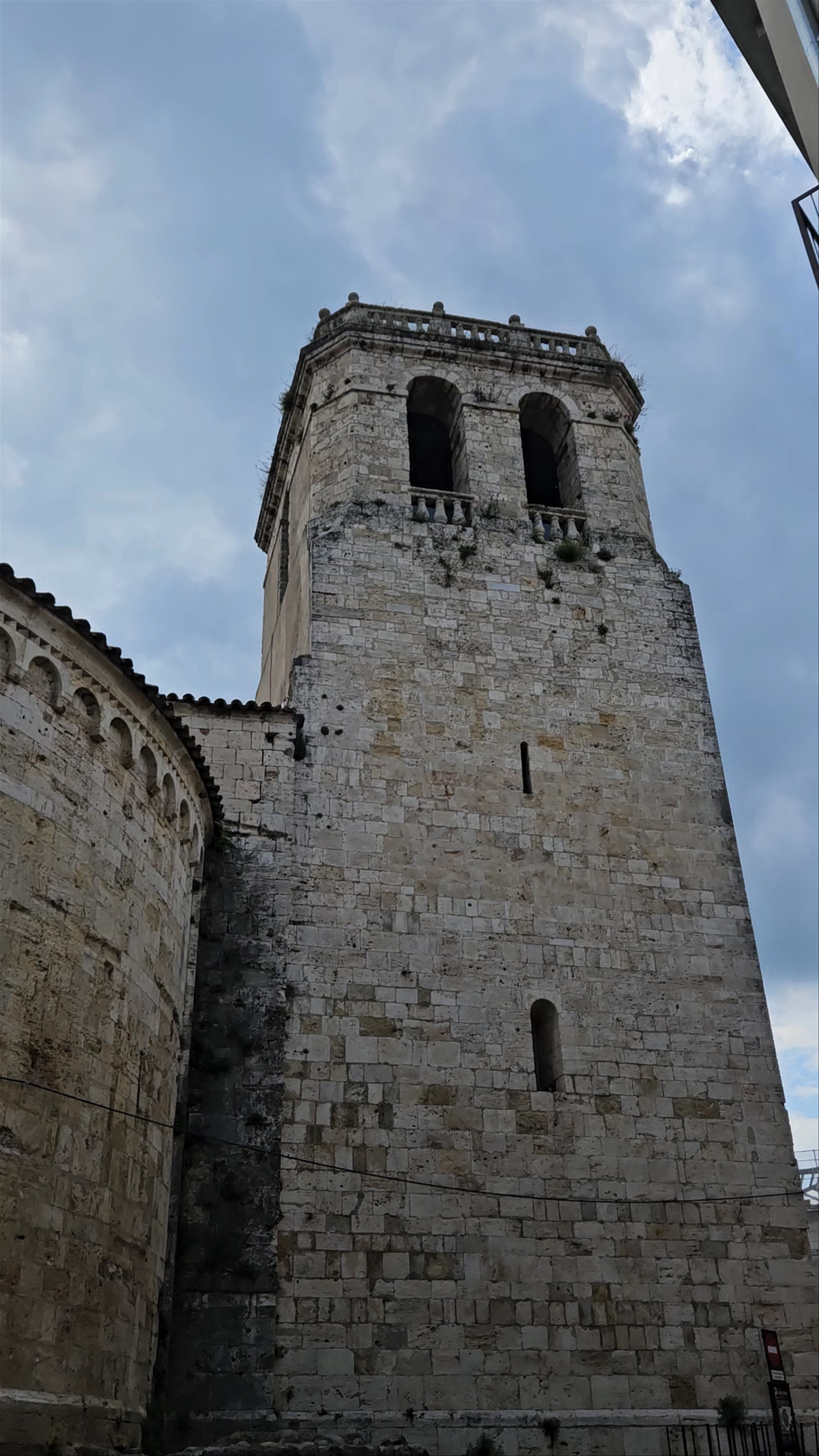 Iglesia de San Vicente de Besalú