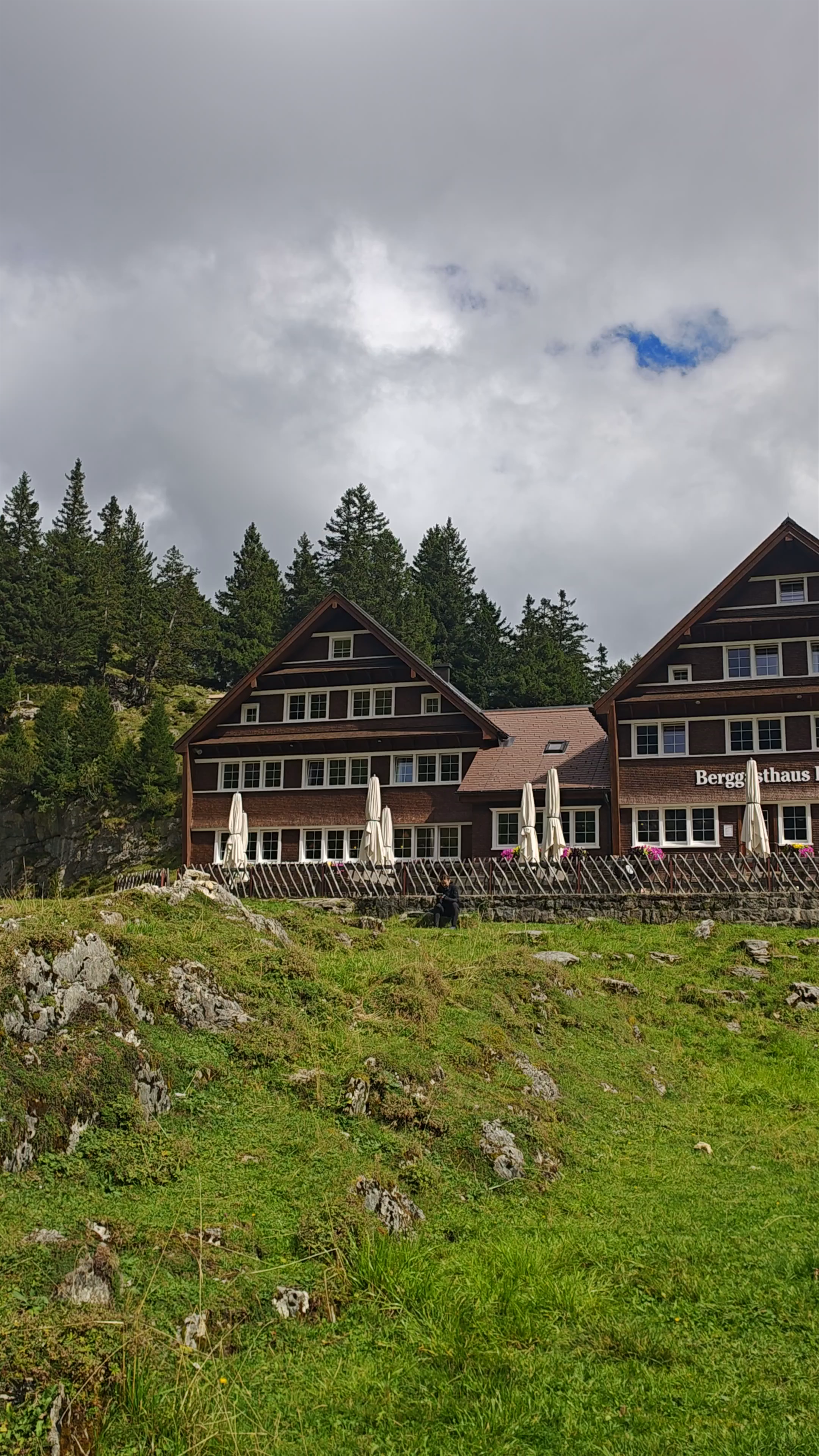 Berggasthaus Bollenwees AG