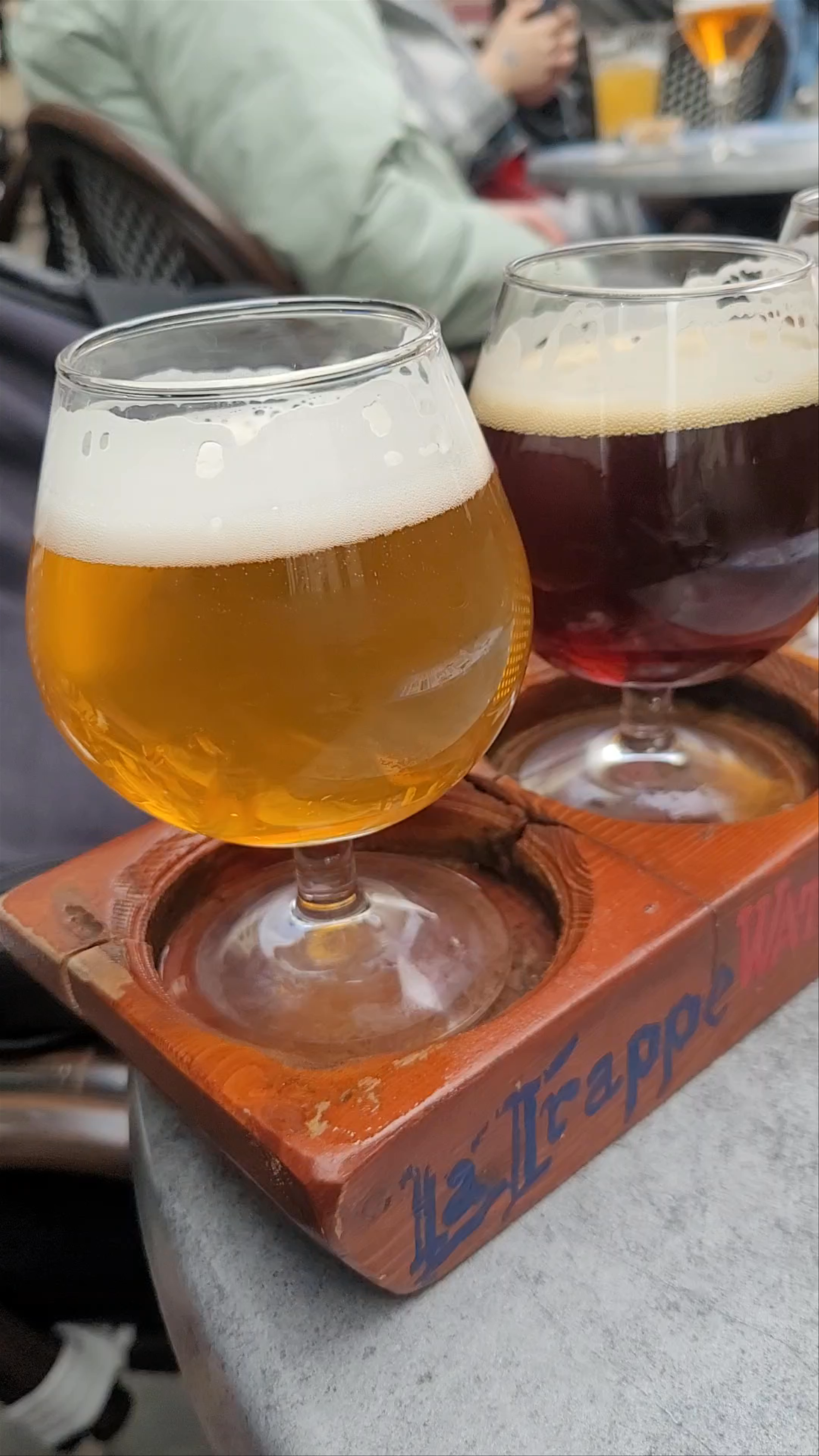 Craft Beer Flight Tasting at Au Brasseur in Brussels