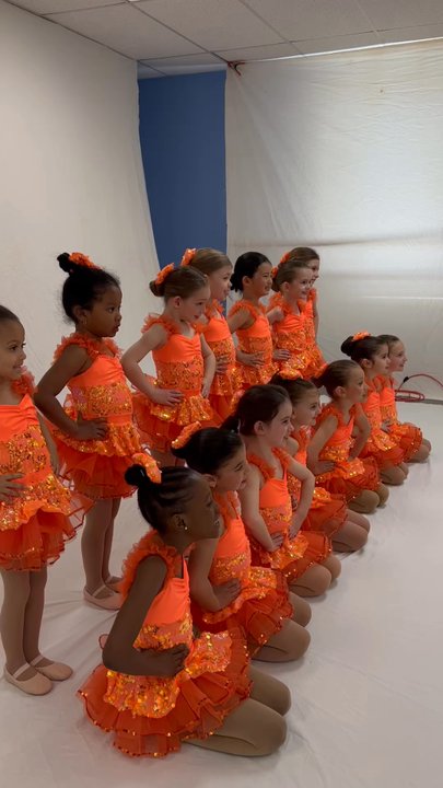 Turning Pointe Dance Center - Picture weekend!! - Dance Studios Near Me - Springfield, New Jersey
