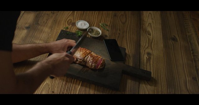 Slicing up meat