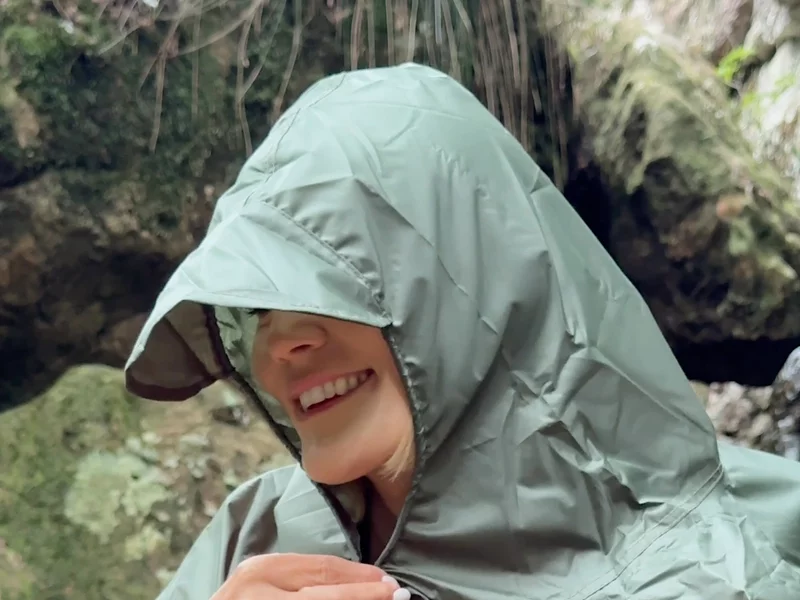 Hikera Poncho