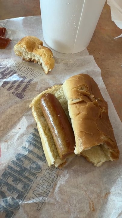 Wienerschnitzel - Green hot dog - Fast Food Near Me - Lake Forest, California