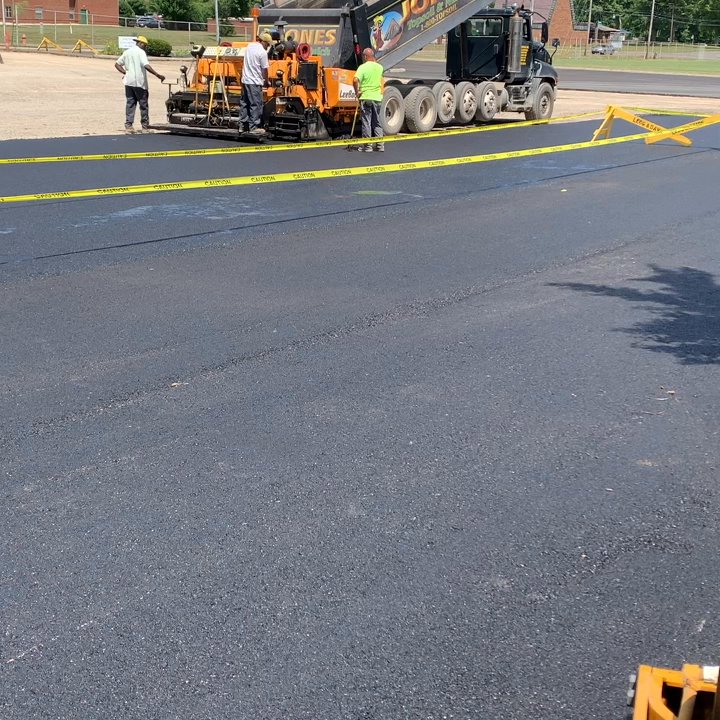 Legg & Davis Construction  - *Driveways * Parking lots * Tar and Chip * Stairs/ sidewalks * Curb - General Contractors Near Me - Columbus, Ohio