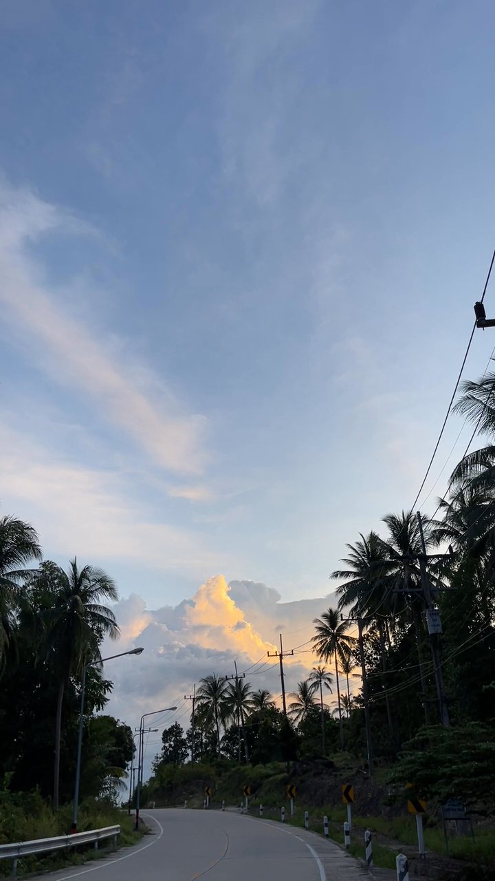 still beats a commute
🎥 Peggy Anke · Pexels
#pattaya #thailand #expatlife #jomtien #thailandtravel #digitalnomad #retireinthailand