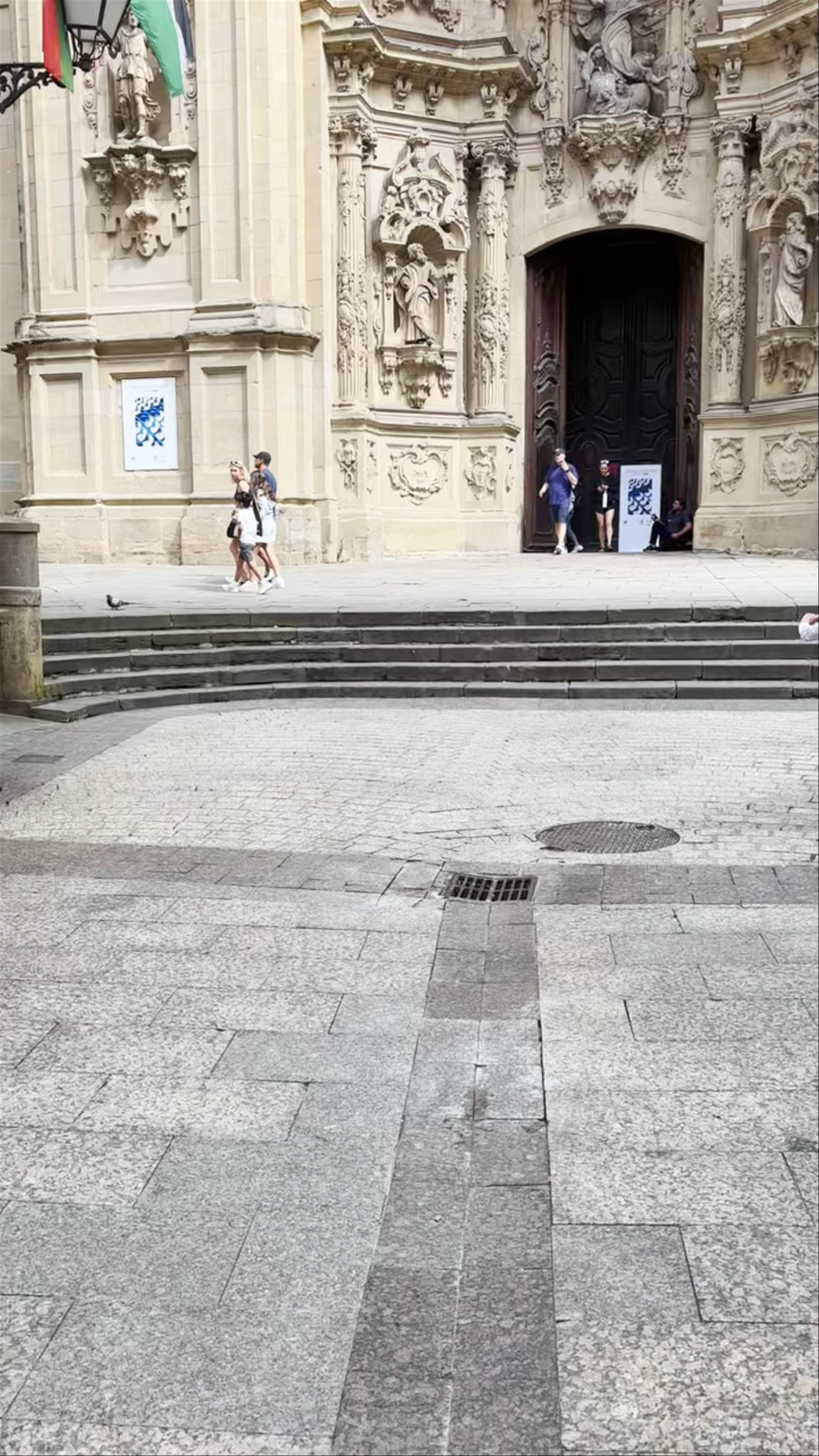 Baroque Excellence at Basílica de Nuestra Señora del Coro in Donostia