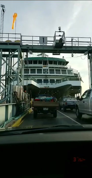 Clinton Ferry Terminal - Ferries Near Me - Clinton, Washington