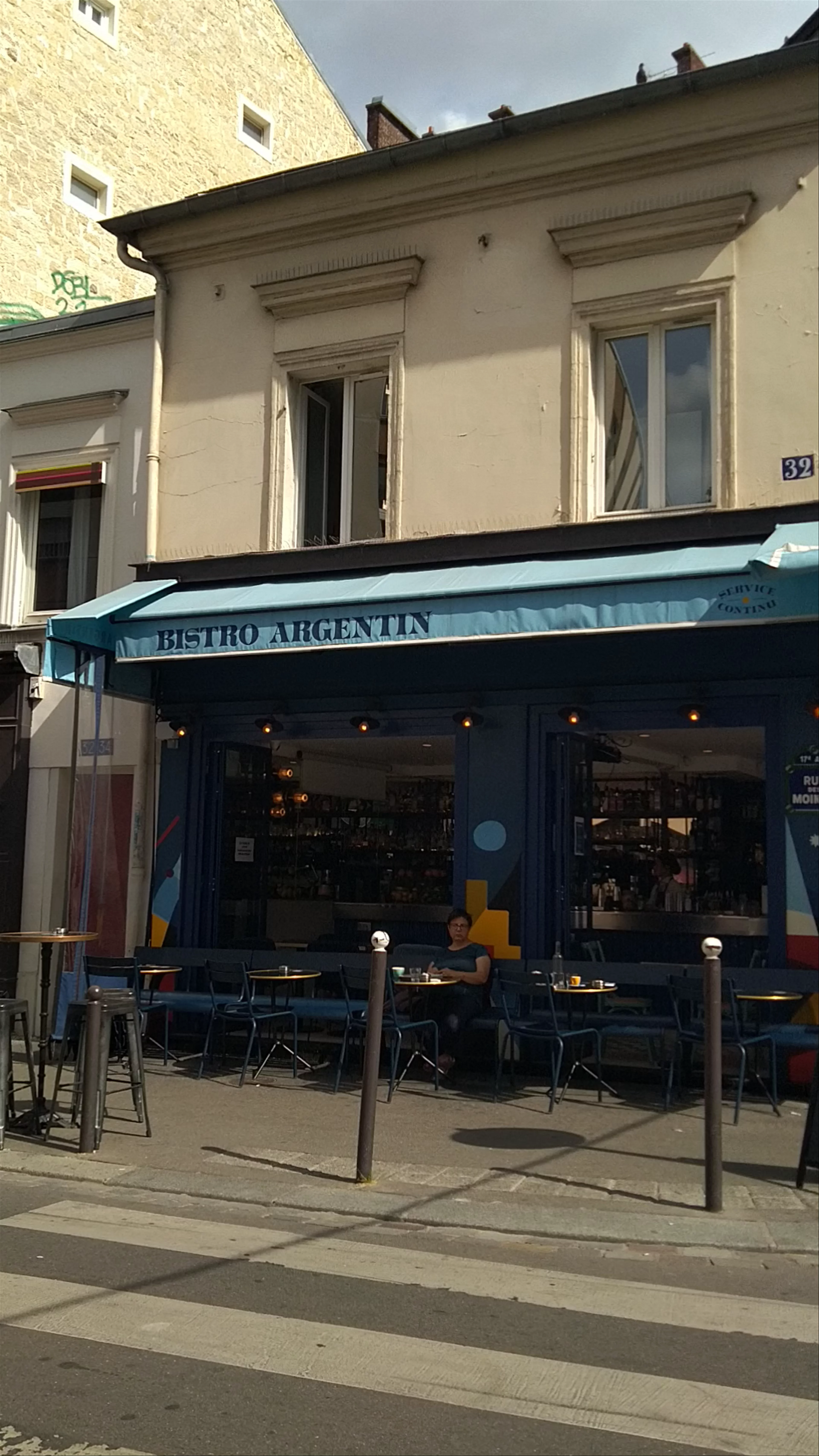 Rue des Moines, Paris