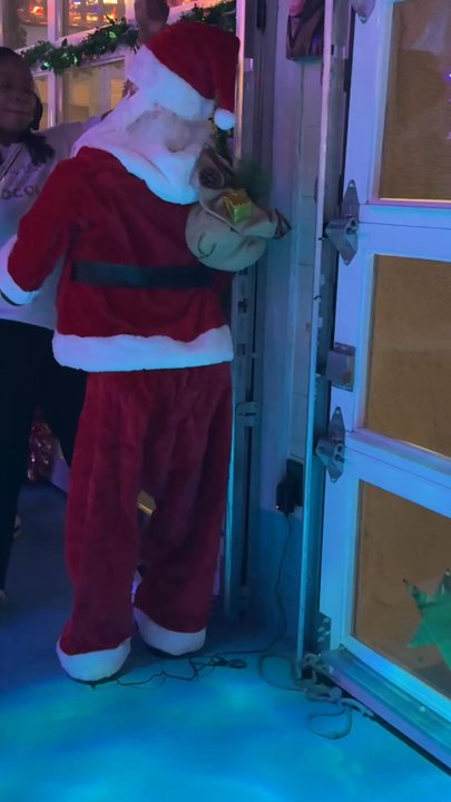 Shark Bar - Santa!!! - Dance Clubs Near Me - Orlando, Florida