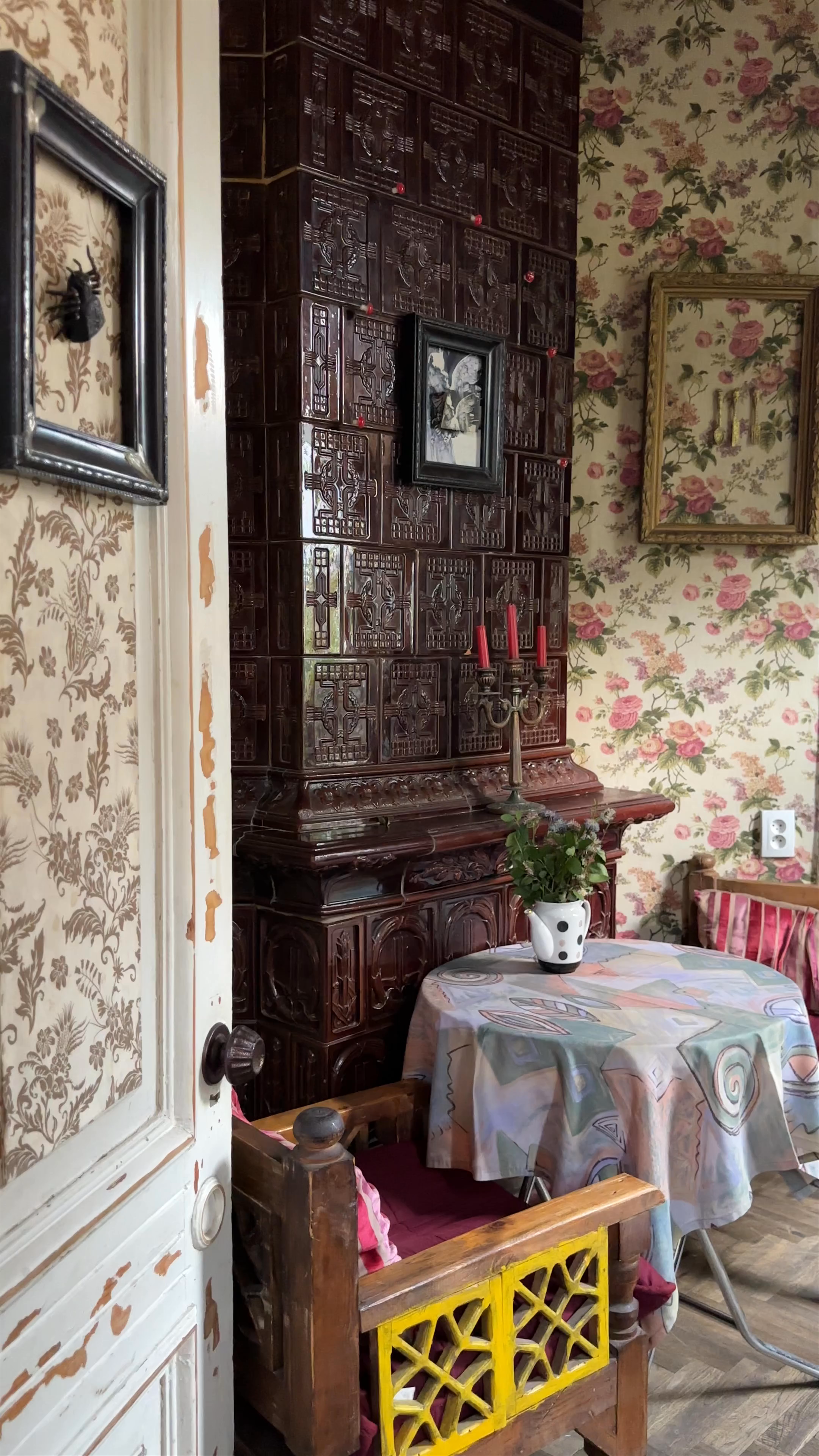 Cozy Vintage Charm in Linville, Tbilisi