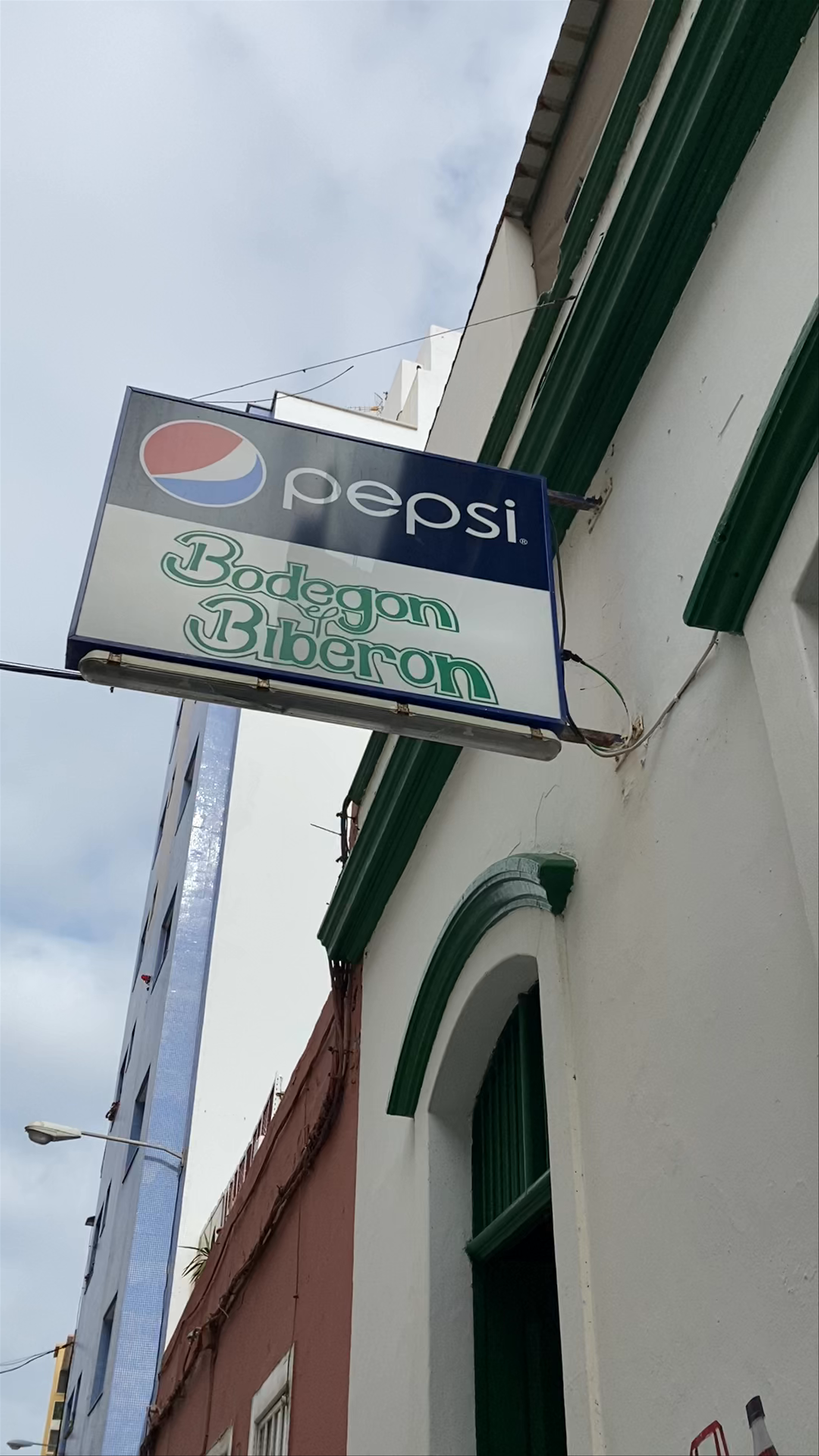 Bodegón El Biberon