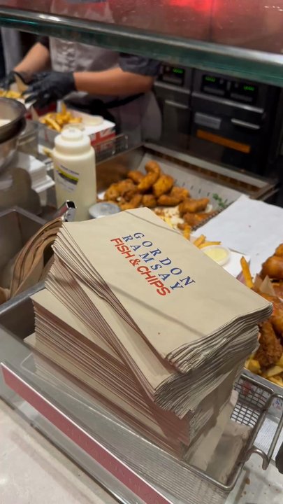 Gordon Ramsay Fish & Chips - Employee are very friendly and love they have their own brand of napkinds - Comfort Food Near Me - Las Vegas, Nevada