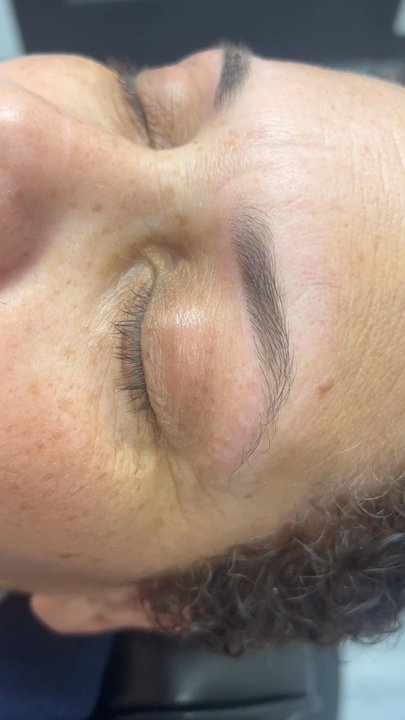 Bella Threading & Beauty Salon - Eyebrow threading is the process of removing eyebrow hair using a piece of thread. The thread is made of cotton. - Threading Services Near Me - Concord, California