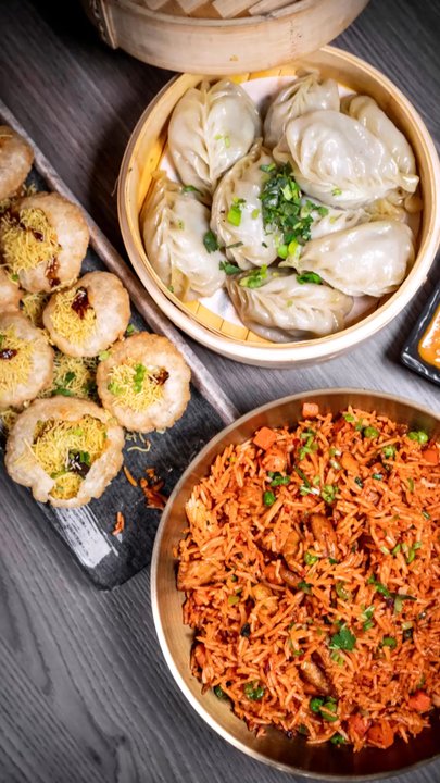 Lumbini Hut - Dahi Puri Chicken Steamed Momos Szechwan Fried Rice with Chicken - Himalayan/Nepalese Near Me - Ajax, Ontario