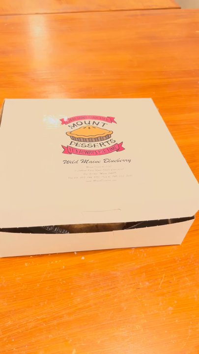 Mount Desserts Pie - Desserts Near Me - Bar Harbor, Maine