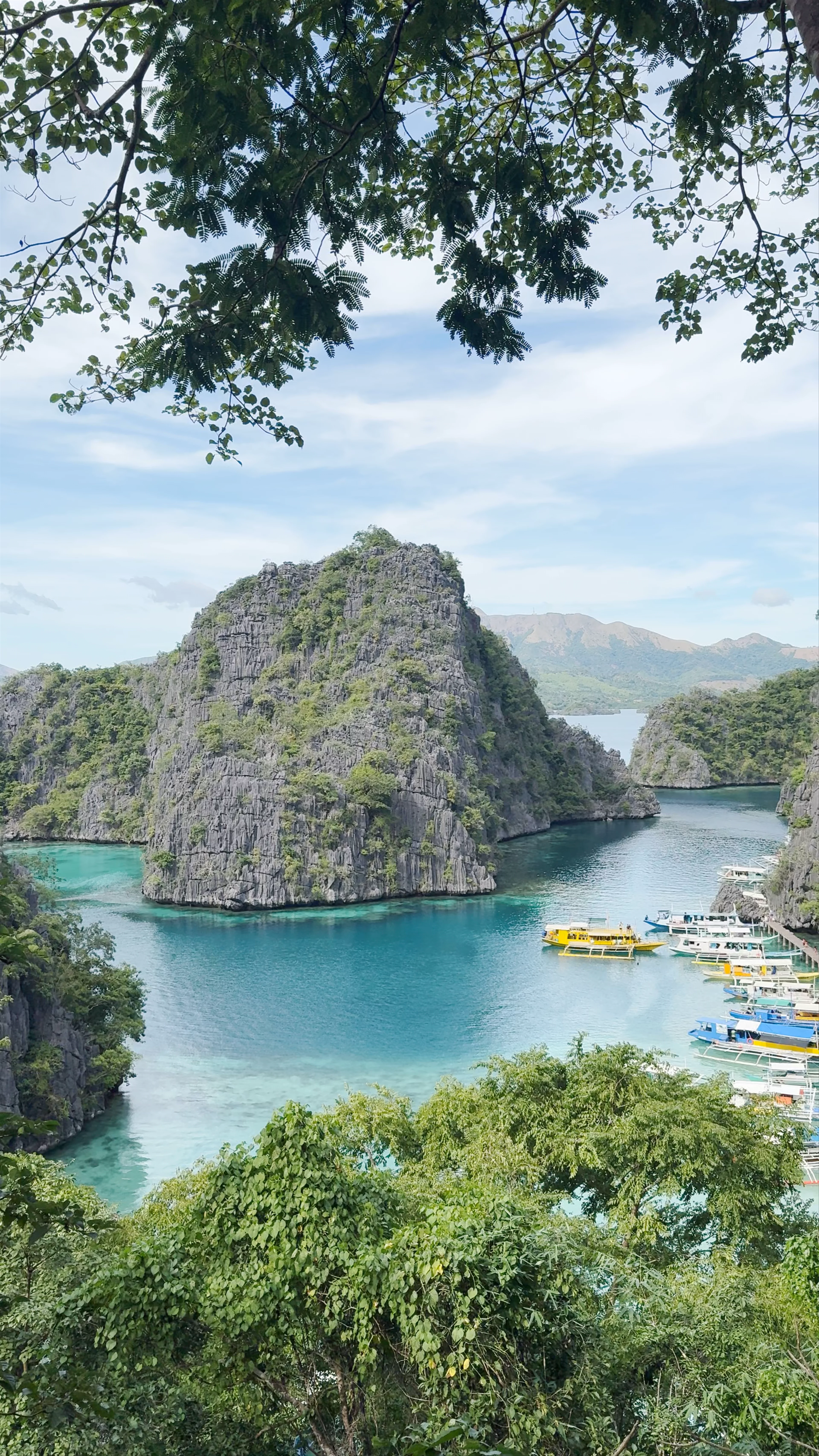 Kayangan Lake View Deck