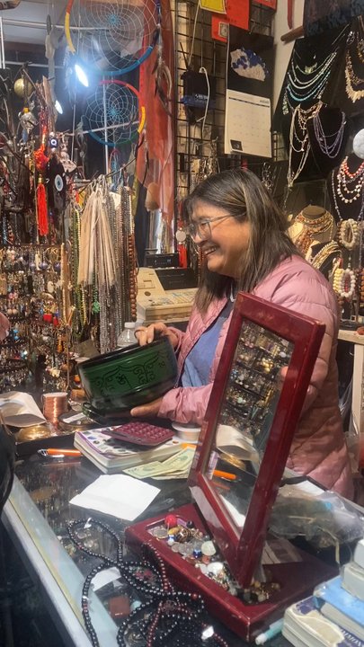 Sun Wind - Ching teaching a couple about a singing bowl - Jewelry Near Me - New York, New York