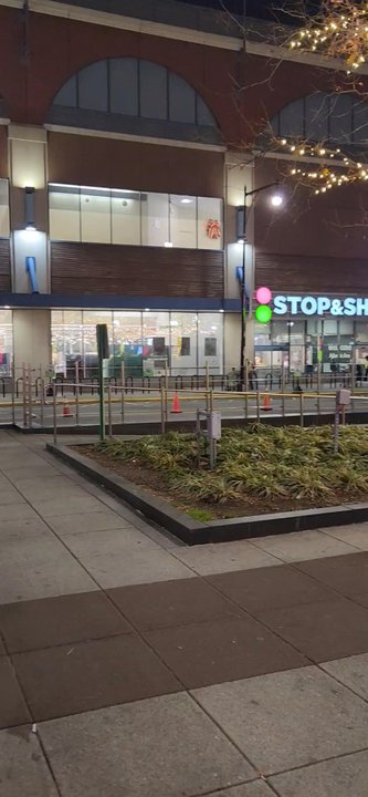 Atlantic Center - It's unusual for me to see this side of Atlantic Center this quiet. Tues 12th Dec 2023 10:13pm - Shopping Centers Near Me - Brooklyn, New York
