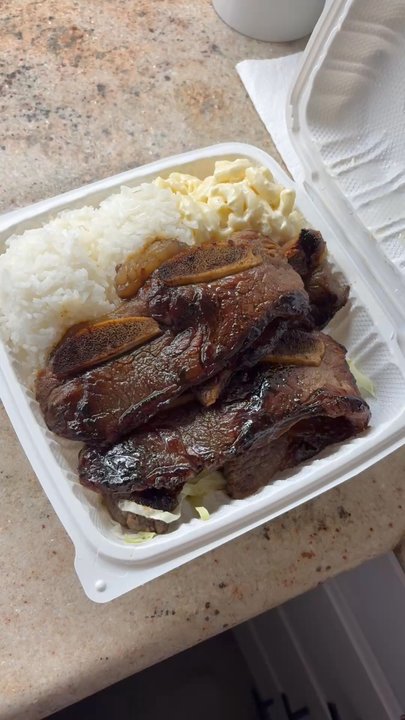 Oh My Grill - BBQ short ribs (reg size) - Diners Near Me - Honolulu, Hawaii