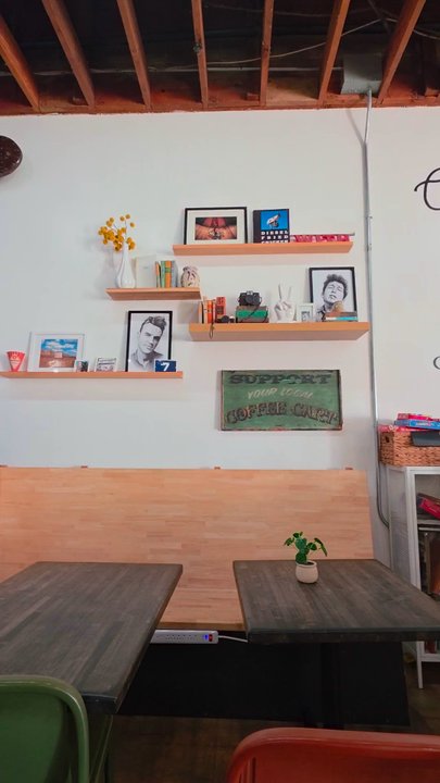 Captain's Grounds Coffee - Great spot to read or work or sit to relax. - Coffee & Tea Near Me - Oceanside, California