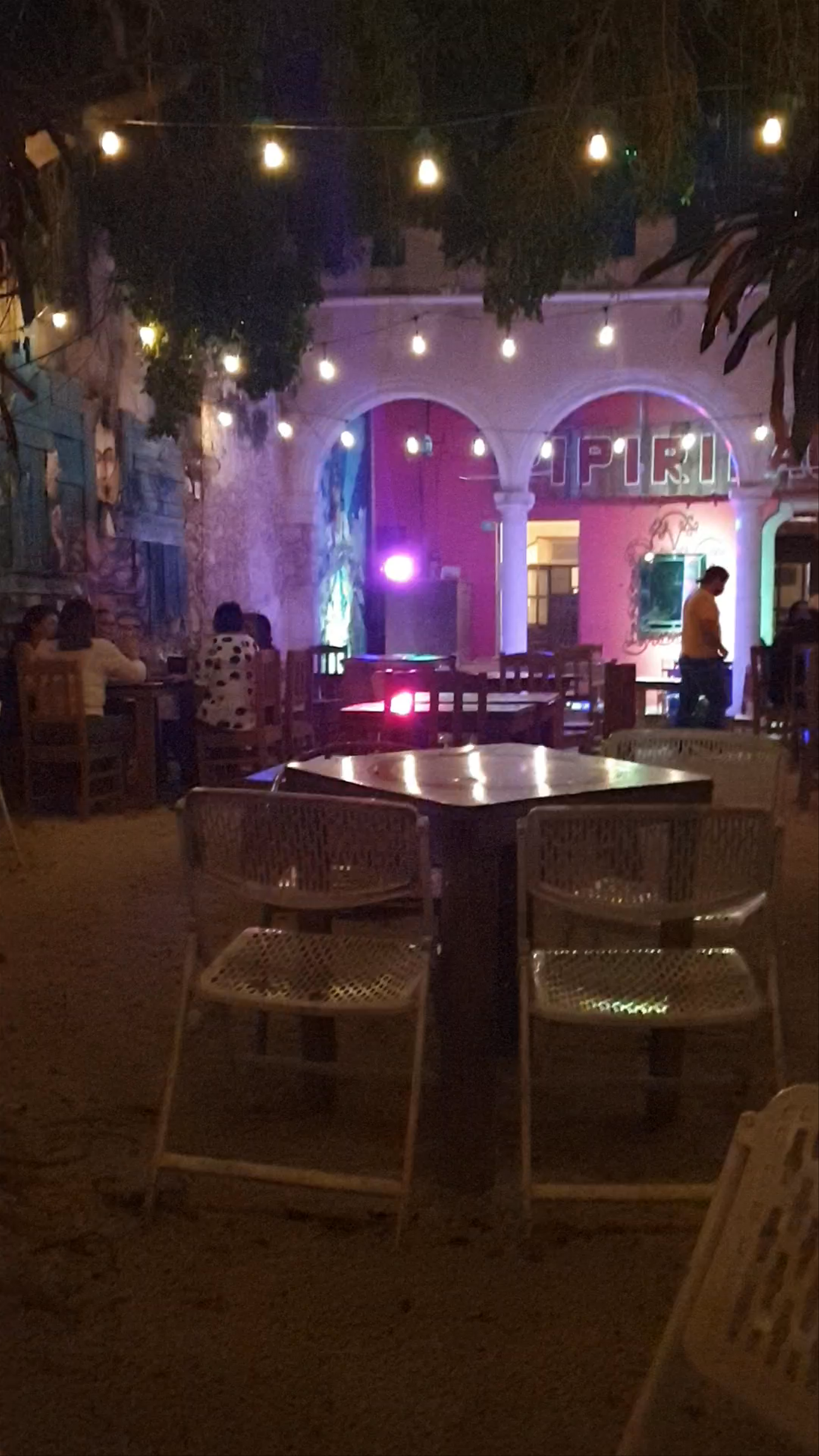 Pipiri Salón Cervecero