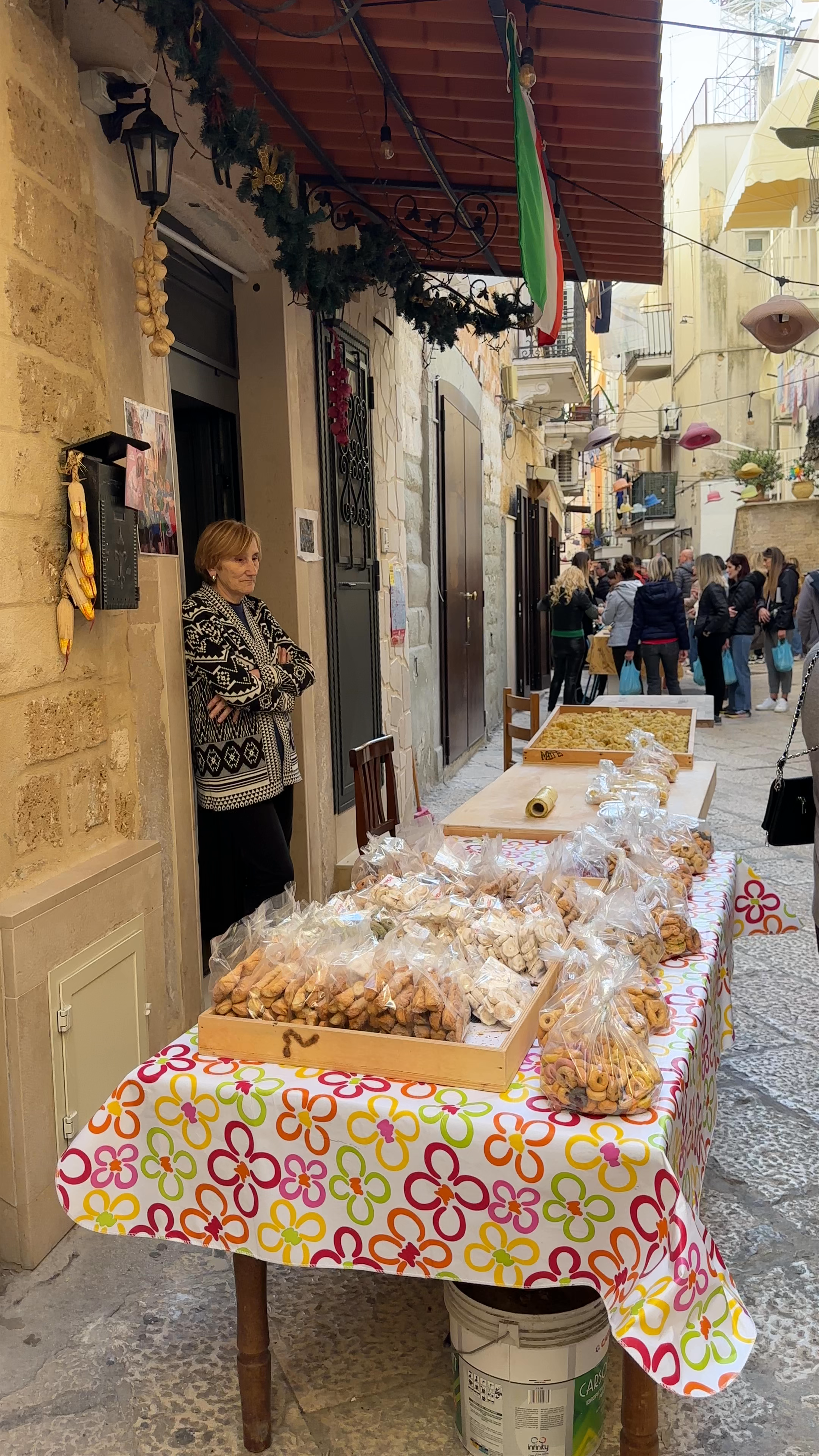 La Via delle Orecchiette: Traditional Flavors and Market Life in Bari