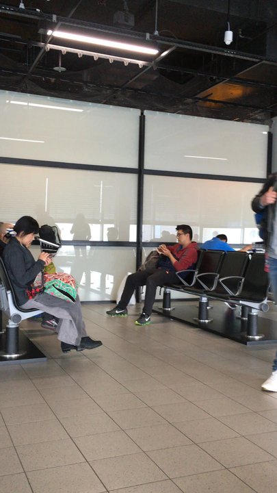 KLM Lounge 3 - Goodbye ! - Airport Lounges Near Me - Schiphol, New Hampshire