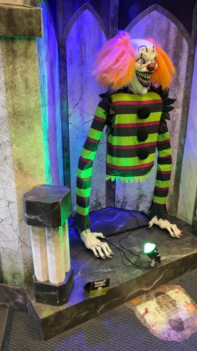 Halloween Superstore - Holiday Decorations Near Me - El Paso, Texas